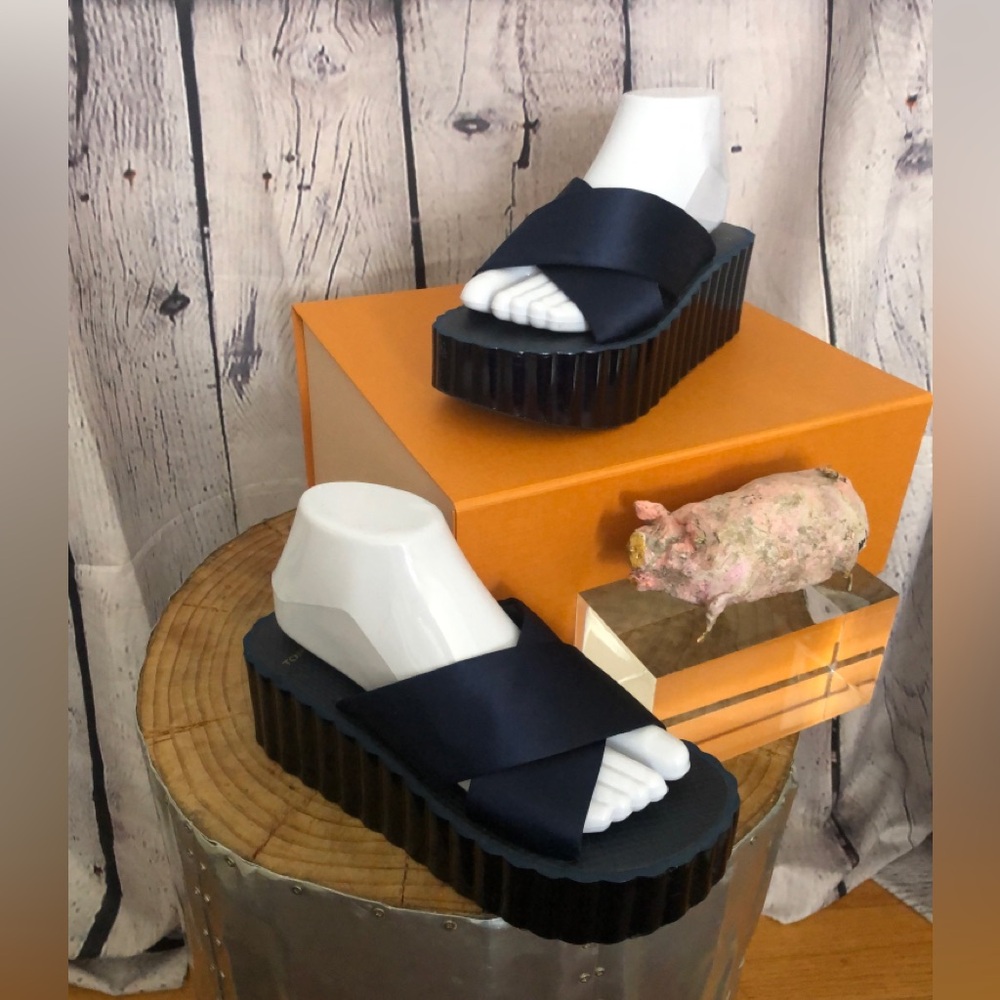 Tory Burch Blue Scalloped Platform Wedge Sandals